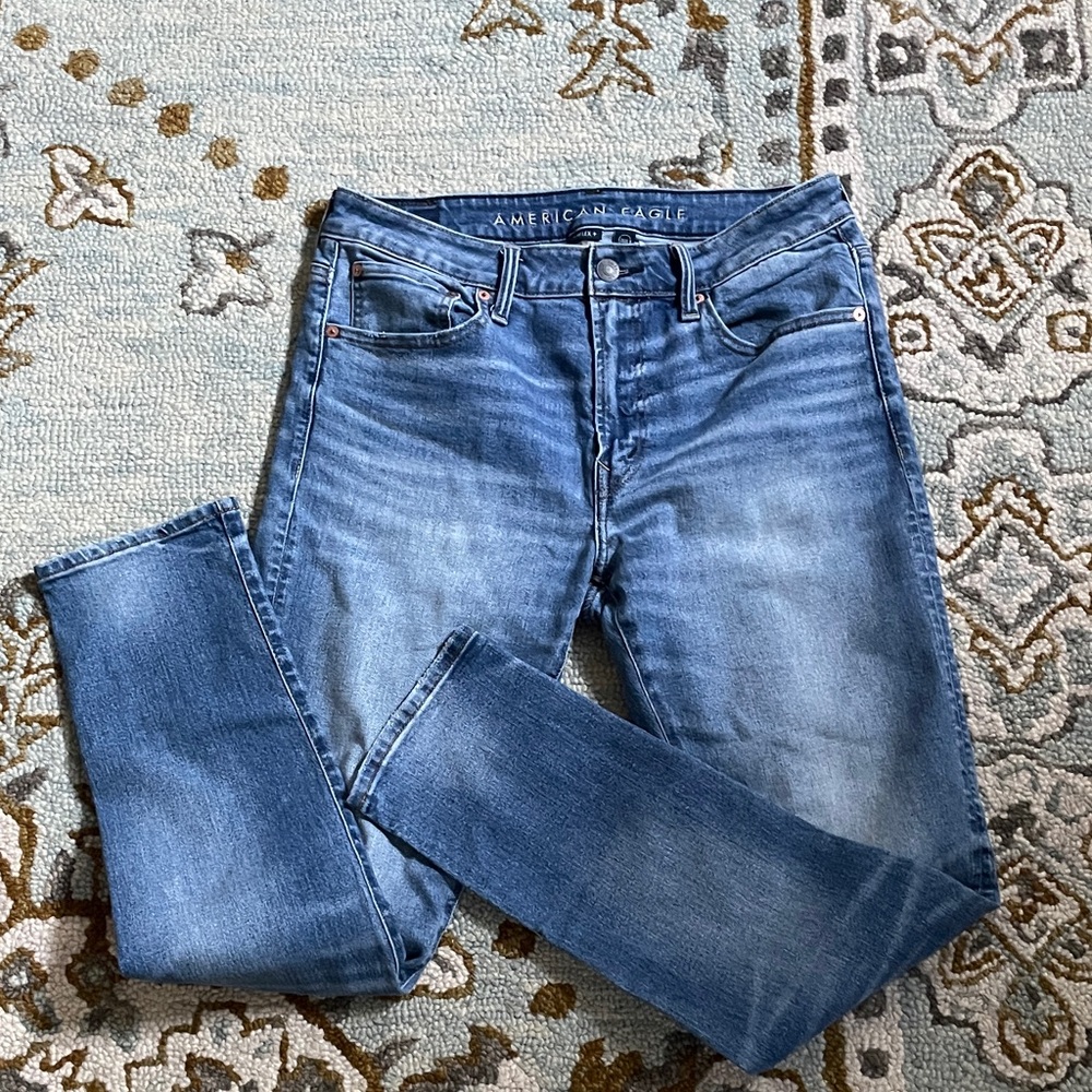 American Eagle Outfitters Men's Classic Blue Slim Jeans